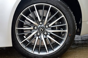 2013 Lexus LS460 F-Sport AWD wheel