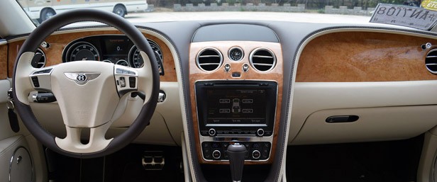2014 Bentley Flying Spur interior
