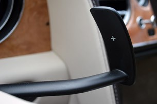 2014 Bentley Flying Spur paddle shifter