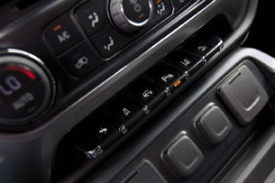 2014 Chevrolet Silverado instrument panel