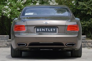 2014 Bentley Flying Spur rear view