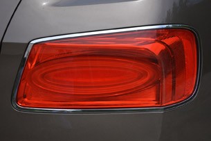 2014 Bentley Flying Spur taillight