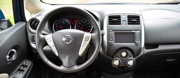2014 Nissan Versa Note interior