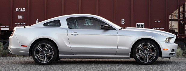 2013 Ford Mustang V6 side view