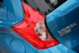 2014 Nissan Versa Note taillight