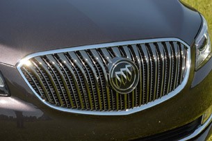 2014 Buick LaCrosse grille