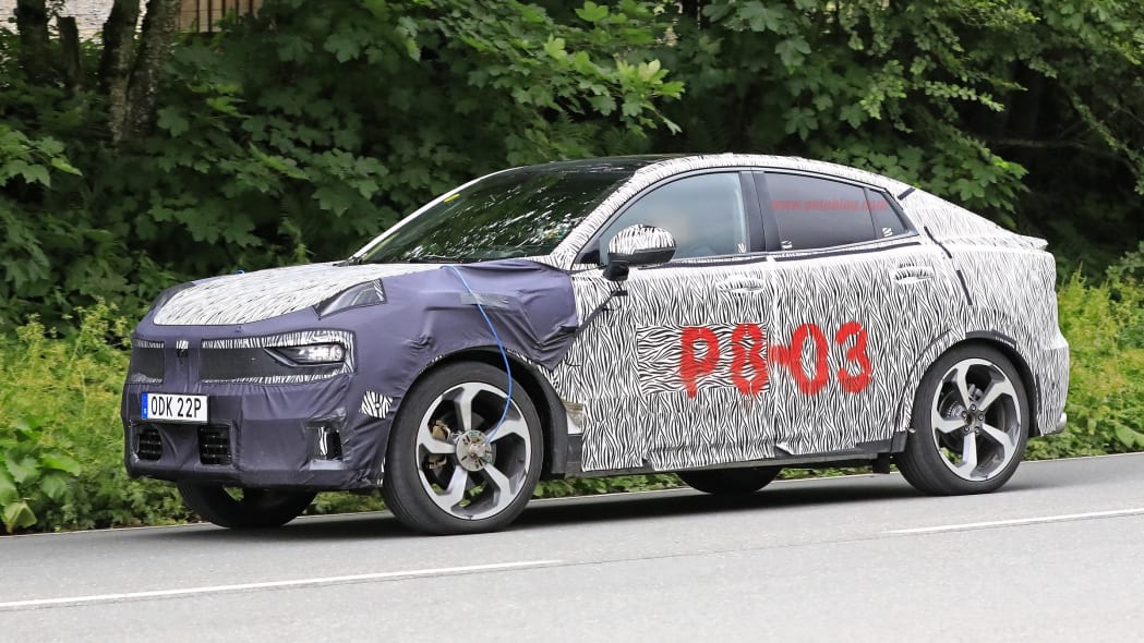 Lynk & Co Crossover Coupe | Spy Shots