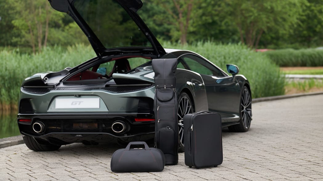 McLaren GT luggage