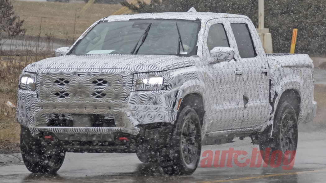 2022 Nissan Frontier King Cab spy photo