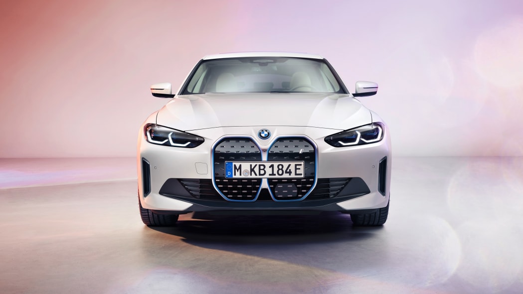 BMW i4 revealed as the 3 Series' EV sidekick | Autoblog