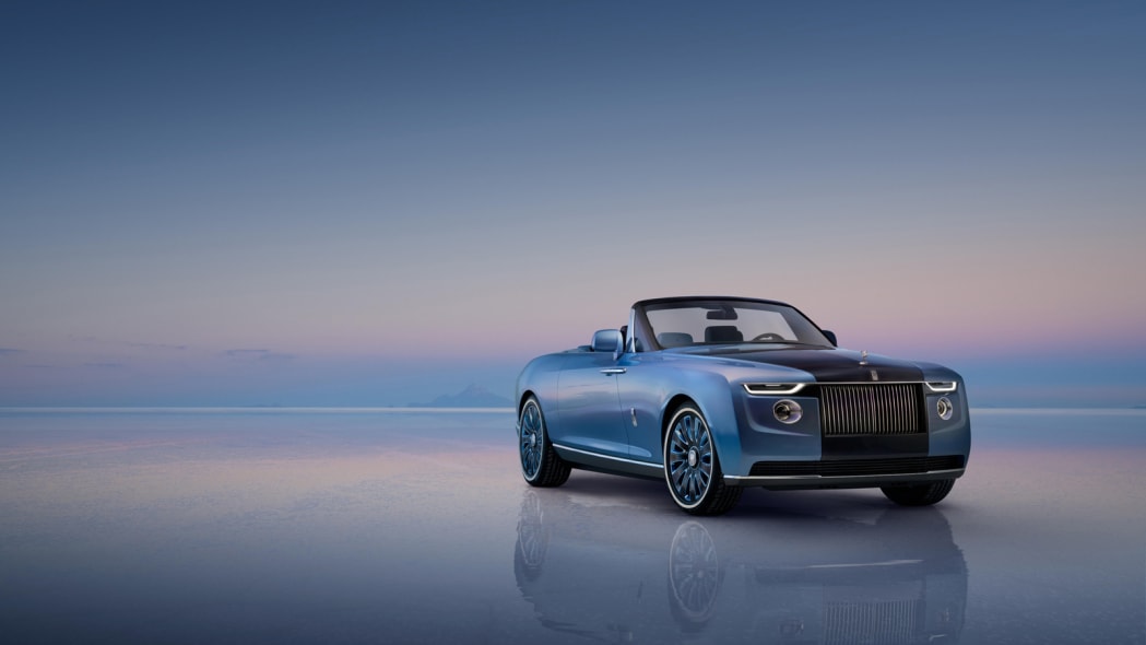 Rolls-Royce builds its second Boat Tail, one with a pearl theme