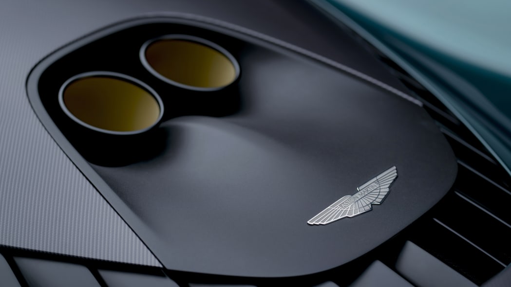 Aston Martin Valhalla_10