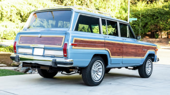 Ls Swapped 1984 Jeep Grand Wagoneer Restoration Is Up For