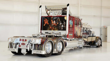 Thor24 Big Rig Sells For 12 Million At Auction Autoblog