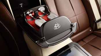 2021 Mercedes Maybach Gls 600 Luxury Suv Unveiled Autoblog