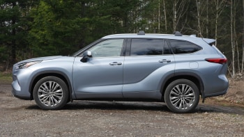 2021 Toyota Highlander Review Price Specs Features And Photos