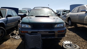 junkyard gem 1998 subaru impreza outback sport autoblog 1998 subaru impreza outback sport