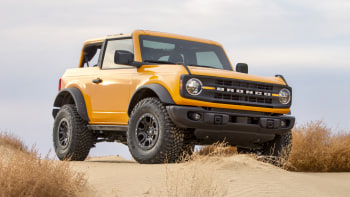 Ford Bronco Vs Jeep Wrangler Specs Comparison With Photos Autoblog