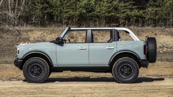 2021 Ford Bronco Receives 230 000 Reservations Report Says Autoblog