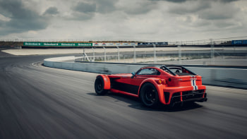 The Donkervoort D8 Gto Jd70 R Is Only For The Track Costs 230k Autoblog