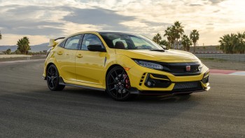 21 Honda Civic Type R Limited Edition First Drive Performance Track Tested What S New Autoblog