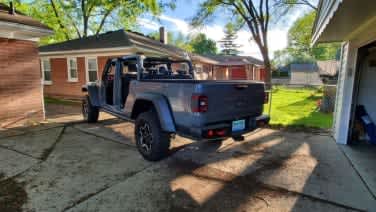 Jeep Gladiator Rubicon How To Remove The Hardtop Roof Doors