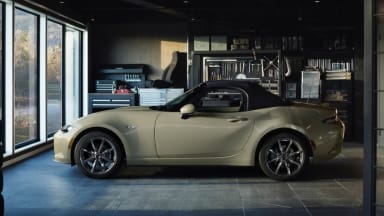 2023 Mazda MX-5 Miata review // Still the gold standard? 