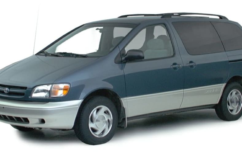 2000 Toyota Sienna Pictures