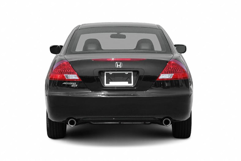 2006 accord coupe tire size