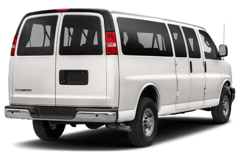 2019 chevy express 3500 passenger van
