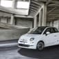 2016 Fiat 500 front 3/4 moving