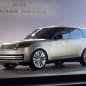 2022 Range Rover front profile