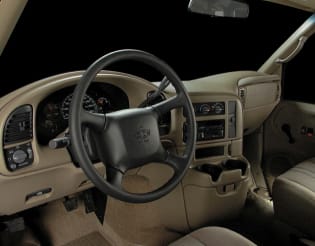2000 Chevrolet Astro Vs 2000 Gmc Safari And 2000 Dodge Grand