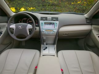 2009 Toyota Camry Hybrid Vs 2009 Mitsubishi Galant And 2019