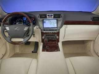 2012 Lexus Ls 460 Vs 2012 Bmw 550 And 2012 Bmw 740
