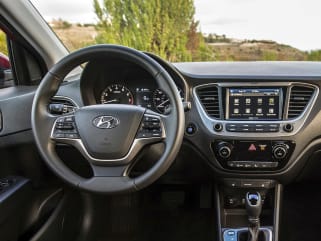 2018 Mitsubishi Mirage G4 Vs 2018 Hyundai Accent And 2018