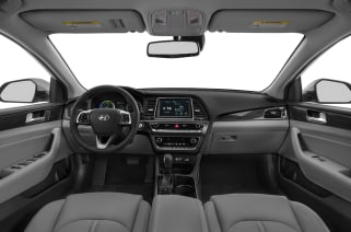 2019 Hyundai Sonata Plug In Hybrid Vs Other Vehicles Interior Photos