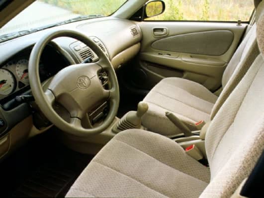 1999 Toyota Corolla Le 4dr Sedan Equipment