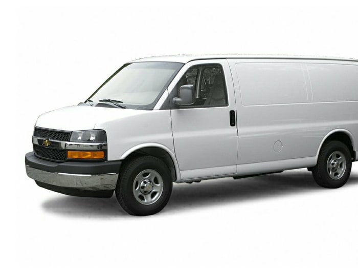 2004 Chevrolet Express Base Rear-Wheel Drive G3500 Cargo Van Specs and ...