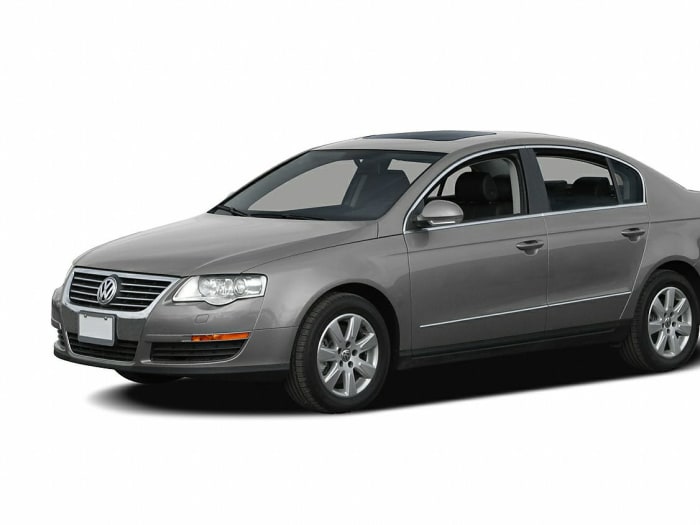 Volkswagen Passat черный 2005