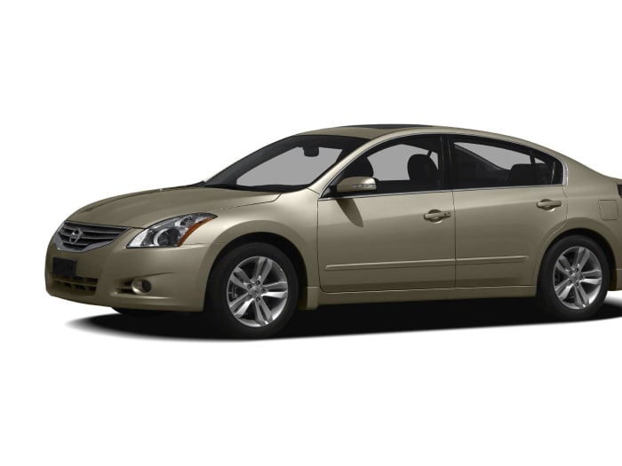 2011 Nissan Altima Pictures Autoblog