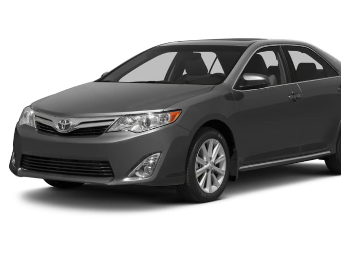 Camry 2013 года