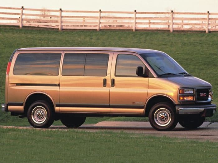 GMC Savana 2500 van