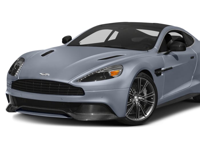 Aston Martin Vanquish 2005 салон