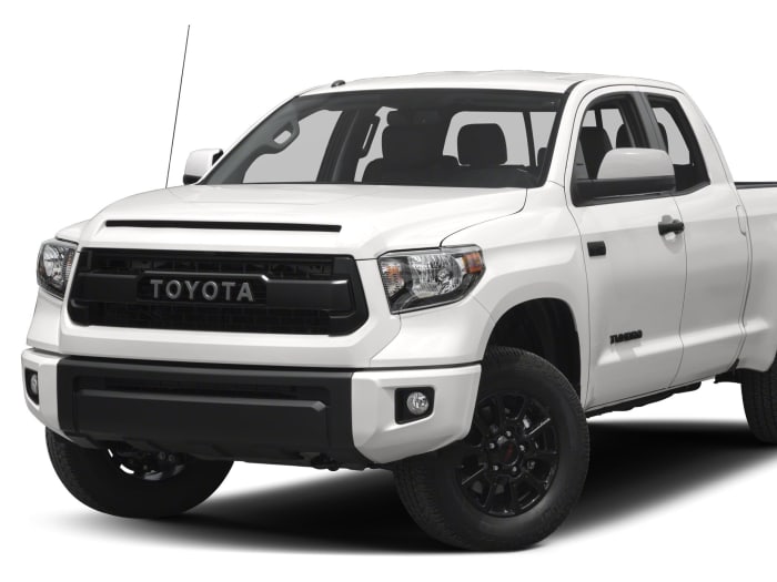 2016 Toyota Tundra TRD Pro 5.7L V8 4x4 Double Cab 6.6 ft. box 145.7 in