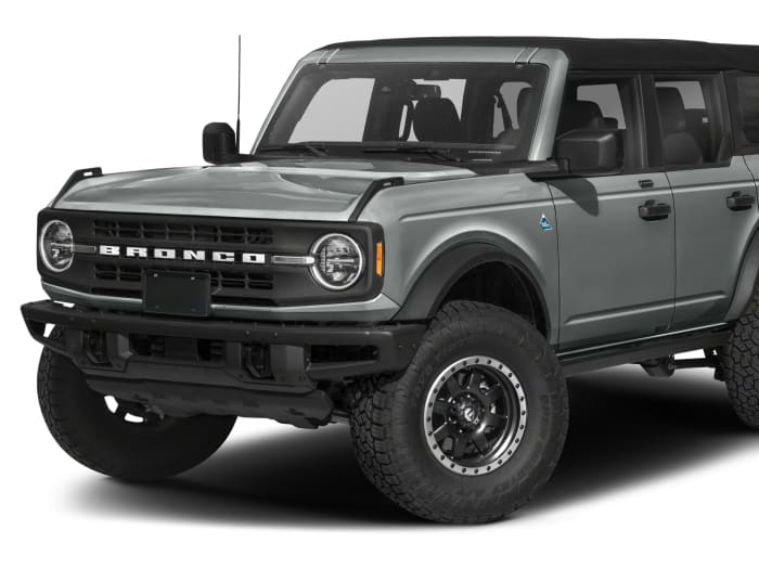 2023-ford-bronco-black-diamond-advanced-4dr-4x4-suv-trim-details
