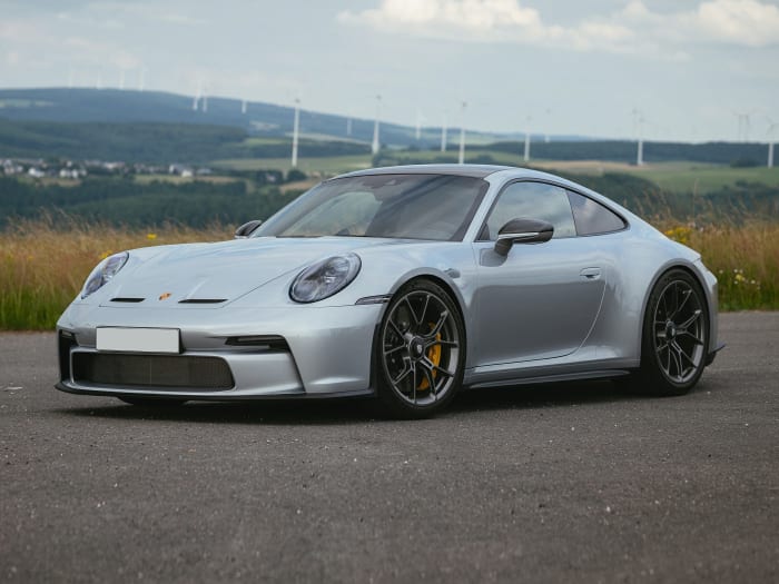 2023 Porsche 911 GT3 w/Touring Package 2dr RearWheel Drive Coupe