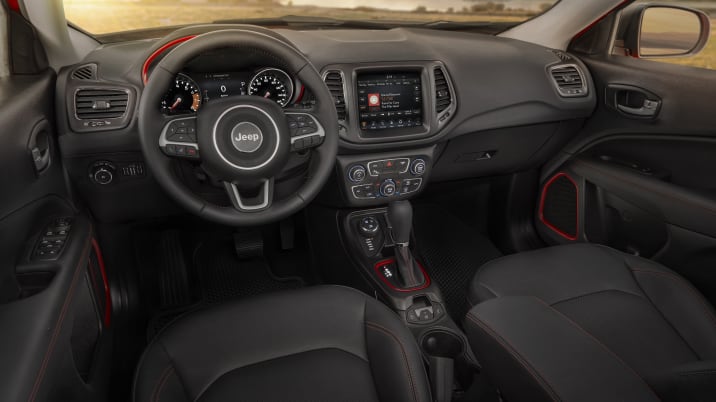 2017 Jeep Compass interior
