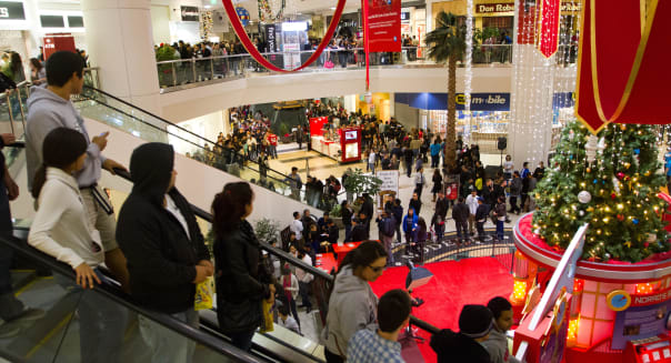 5 Good Reasons To Avoid The Mall On Black Friday Aol Finance