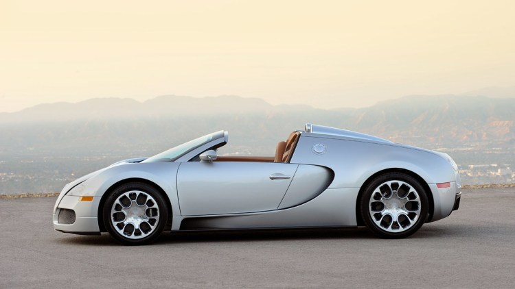 First Drive: Bugatti Veyron 16.4 Grand Sport Photo Gallery